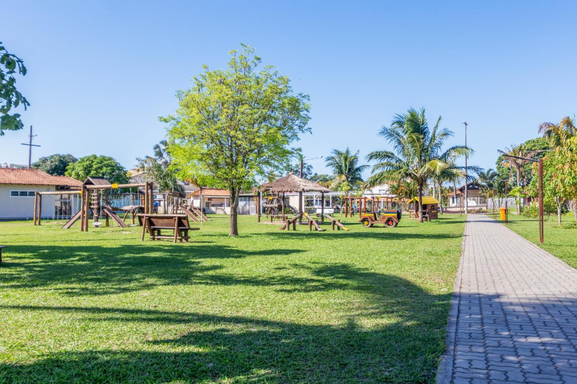Refugio Tropical Casa De Praia Com Piscina Aquecida E 4 Suites E Garagem 3 Carros, 800 Mtrs Da Praia Internet 700 Mbps, Condominio Privado Com Pista De Skate , Quadra De Futevolei , Campos E Quadras De Futebol! Cabo Frio Buitenkant foto